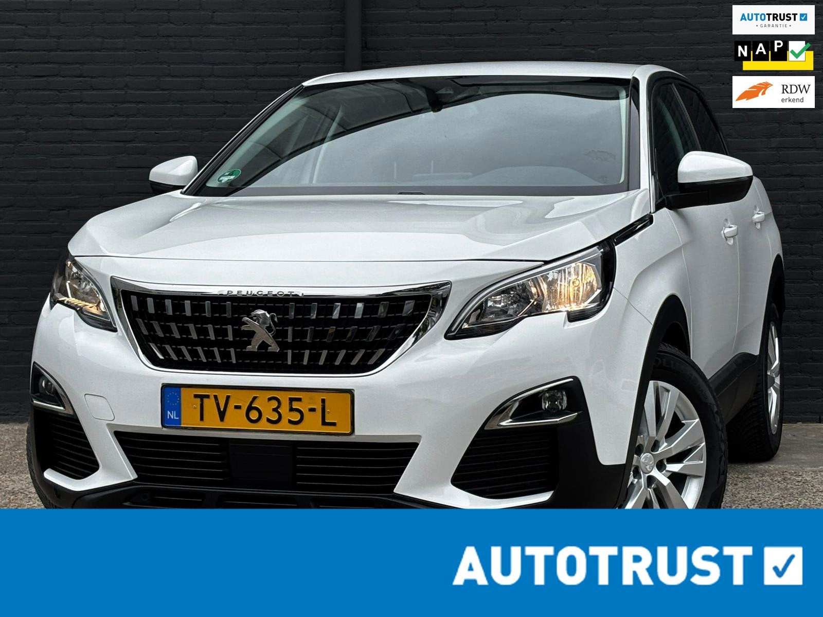 Peugeot 3008 1.2 PureTech Blue Lease Executive CAMERA|PDC|CR, Auto's, Voorwielaandrijving, Stof, Gebruikt, 1199 cc