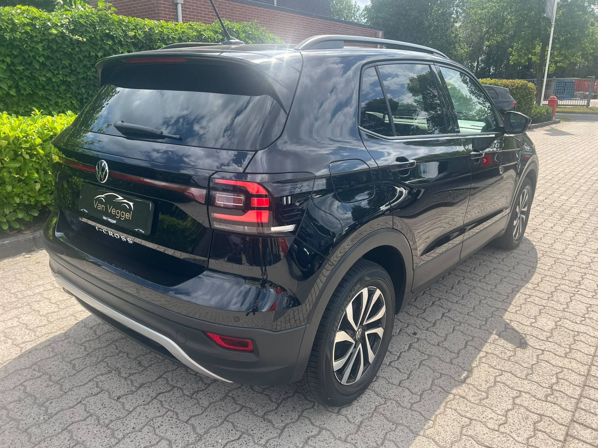Volkswagen T-Cross 1.0 TSI virtual cockpit, navi, cruise, st, Auto's, Voorwielaandrijving, Gebruikt, Zwart, 620 kg