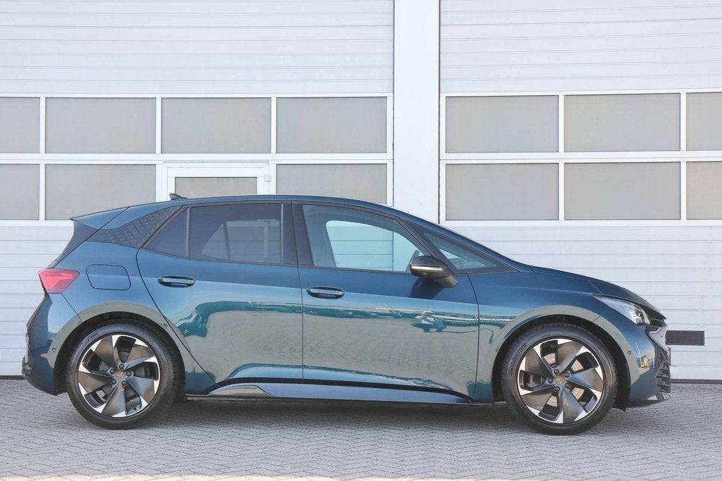 CUPRA Born 231pk Business 63 kWh | SoH 98% | Navigatie | App, Automaat, 12 maanden, Gebruikt, Zwart