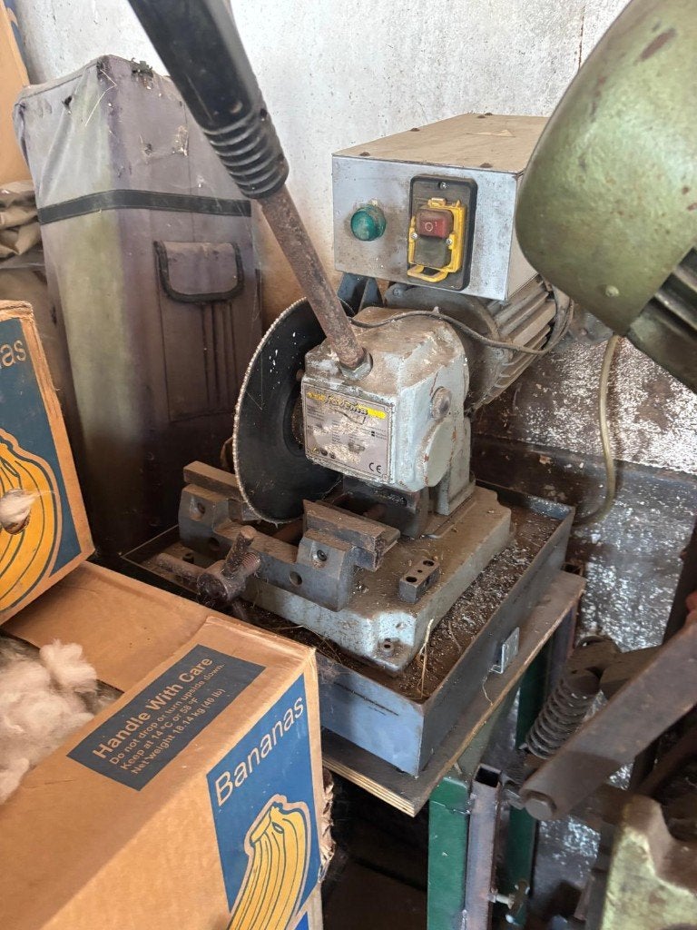 METAAL AFKORTZAAG, Ophalen, Gebruikt, Afkortzaag, 30 tot 70 mm