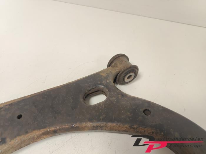 Draagarm links-voor van een Ford Fiesta, Gebruikt, -, -, Ophalen of Verzenden