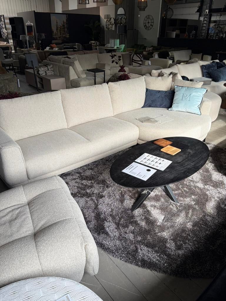 Ronde Japandi loungebank direct uit voorraad leverbaar!, Huis en Inrichting, Banken | Sofa's en Chaises Longues, Ophalen of Verzenden