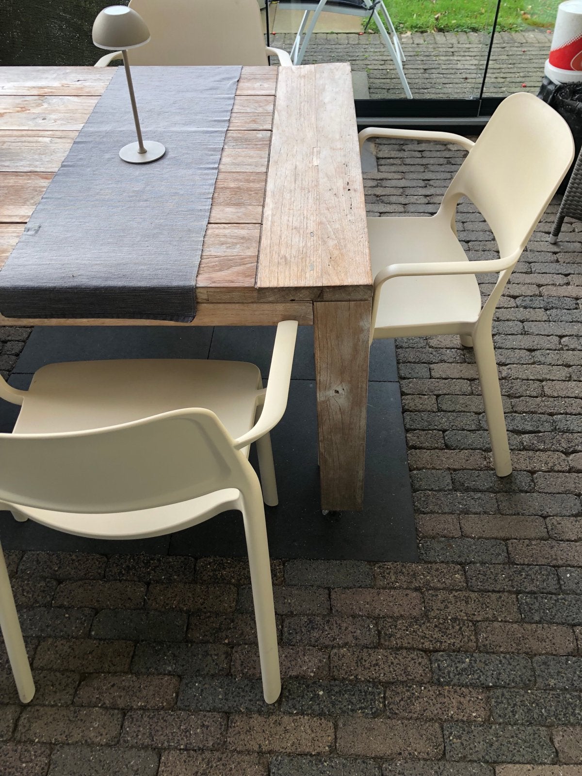 Set van 4 Orlandini Design Nuke stoelen - Crème, Ophalen, Kunststof, Gebruikt, Overige kleuren