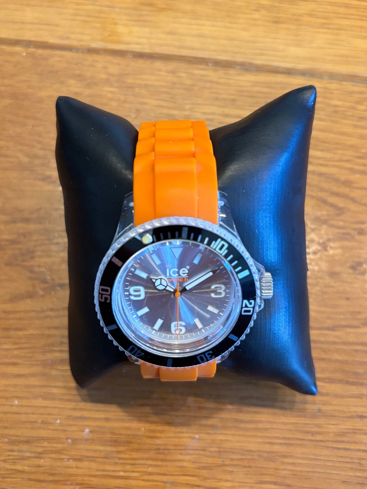 Ice-Watch horloge oranje met zilveren accenten, Overige merken, Kunststof, Gebruikt, Polshorloge
