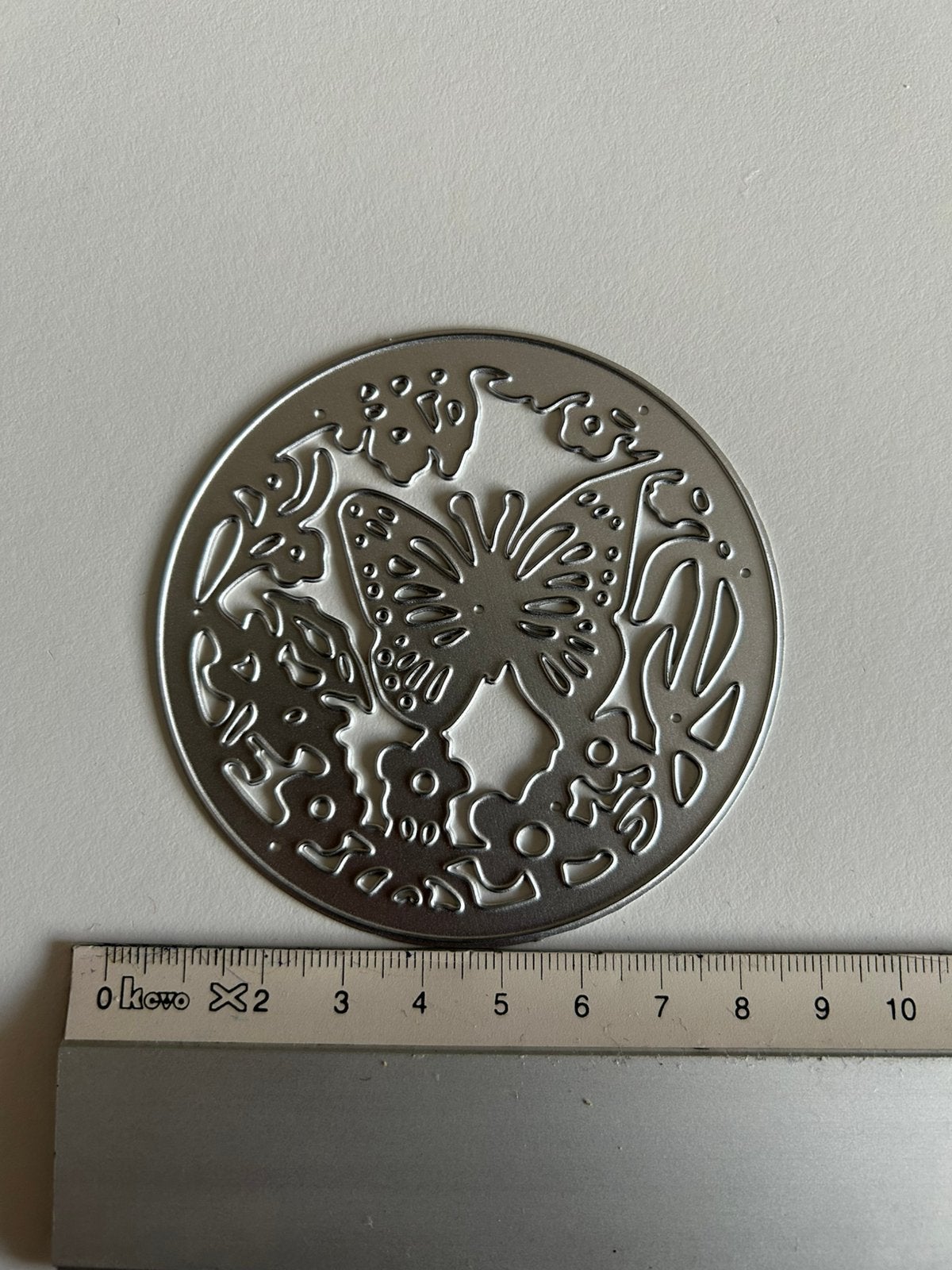 Snijmal rondje met vlinder, Ophalen of Verzenden, Nieuw, Dieren, Pons of Mal