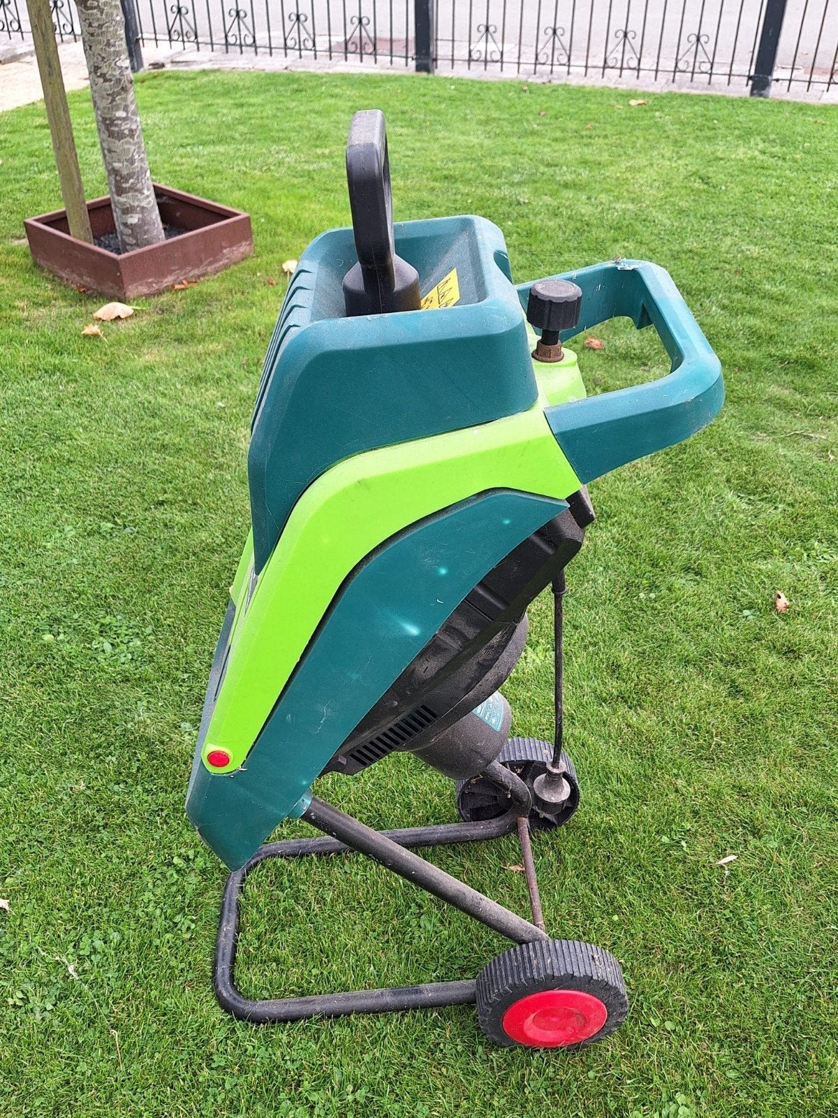 Verto Hakselaar 2500W - Krachtige Tuinhakselaar, Ophalen, Gebruikt, Elektrisch, Verto
