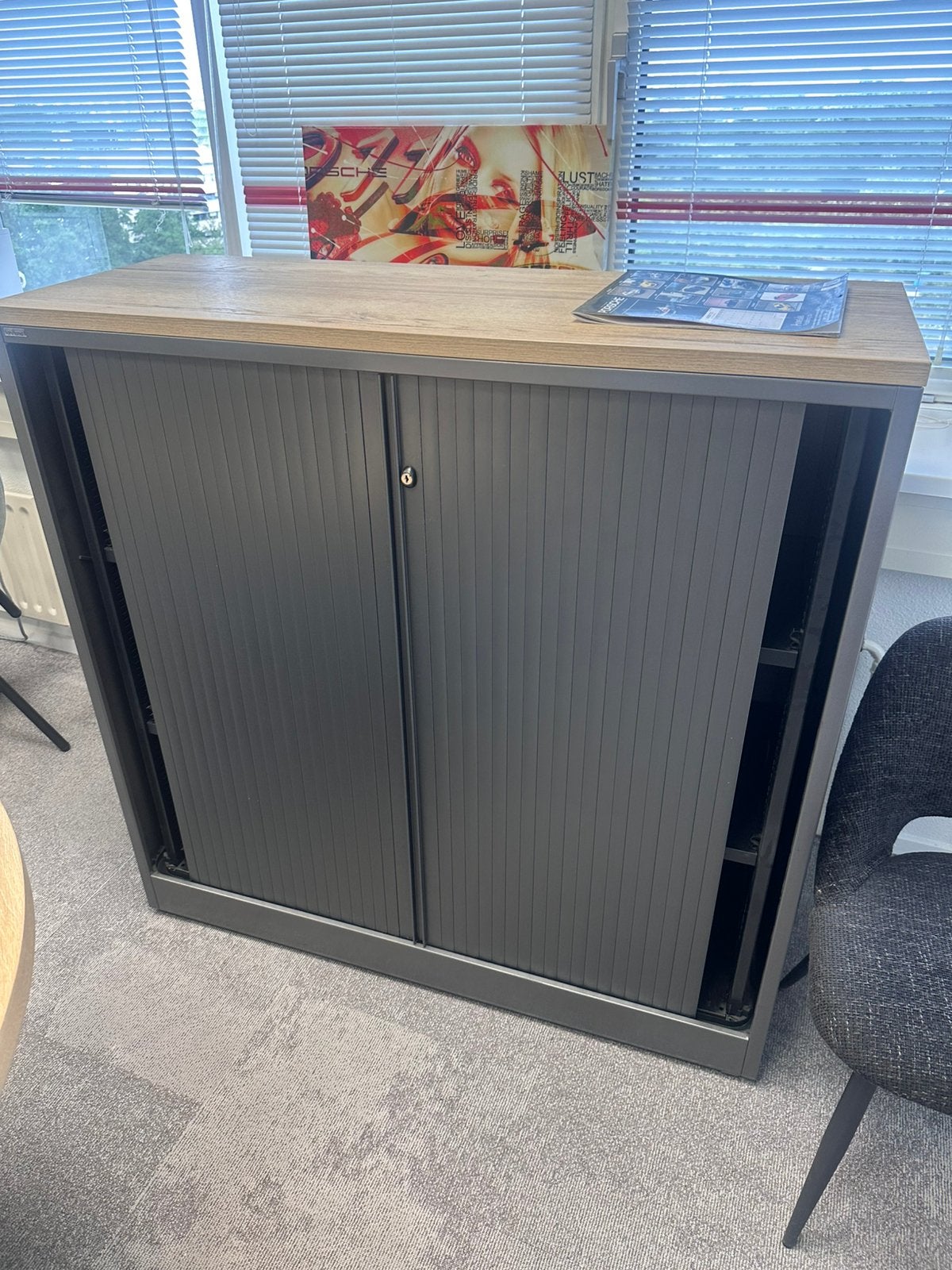 Gratis roldeurkast, Huis en Inrichting, Kasten | Roldeurkasten en Archiefkasten, Ophalen, Zo goed als nieuw, 25 tot 50 cm, Minder dan 100 cm