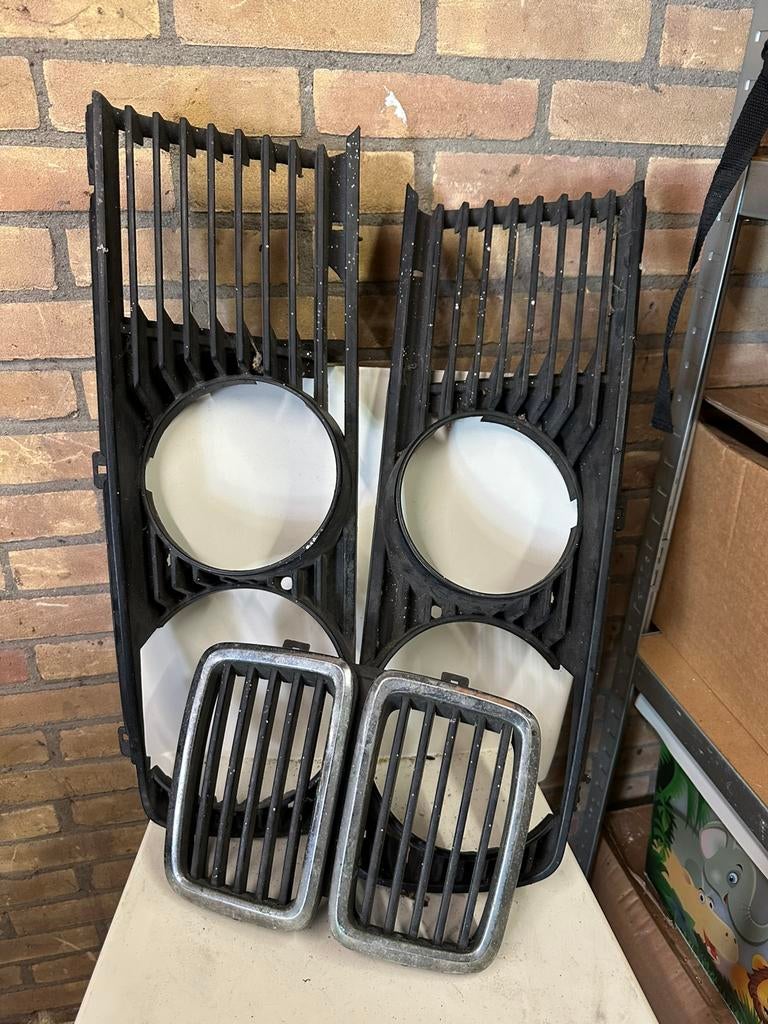 E28 grill met nieren gebruikt en oem bmw, Ophalen, Voor, BMW, Bumper
