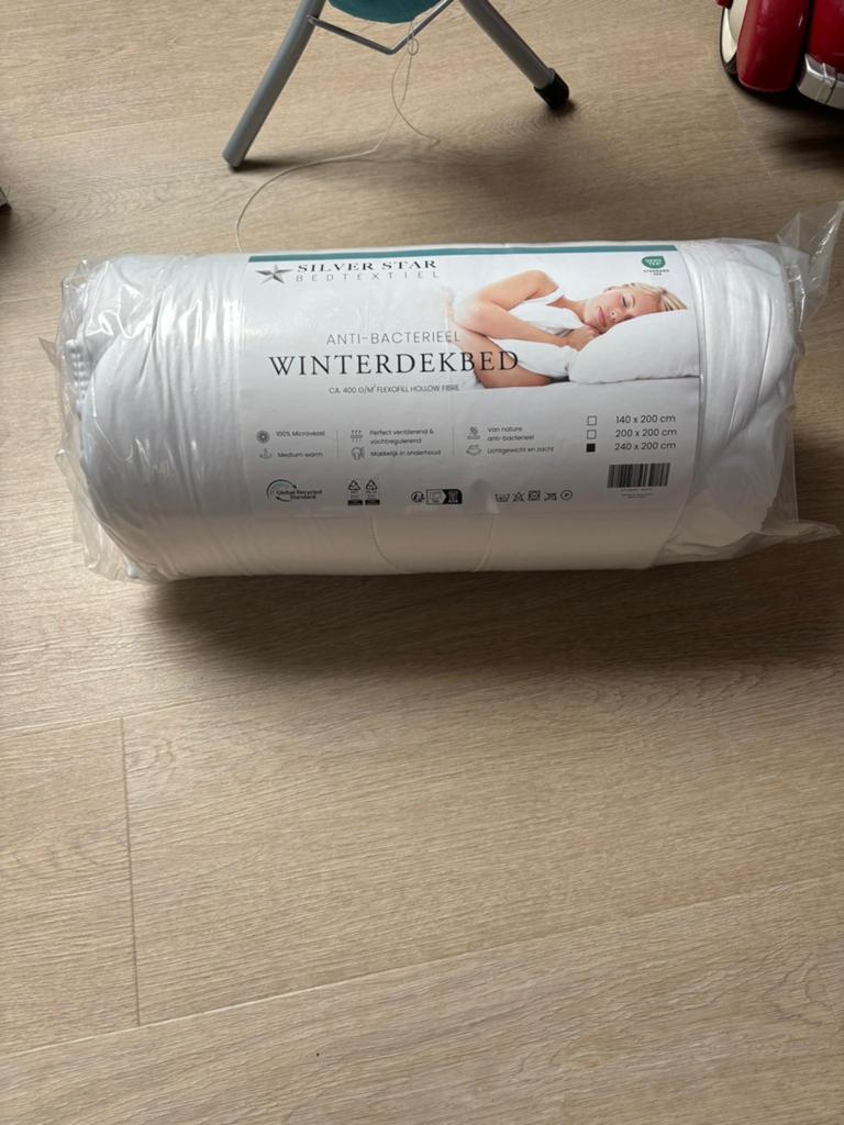 Winterdekbed, nieuw in verpakking, Ophalen, Wit, Deken of Dekbed, Nieuw