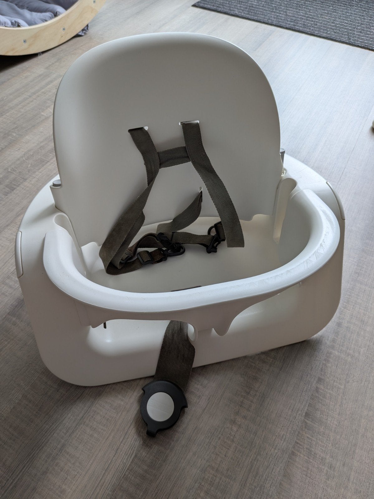 Stokke Steps stoeltje met harnas - functioneel, Ophalen, Gebruikt, Meegroeistoel, Gordel(s)