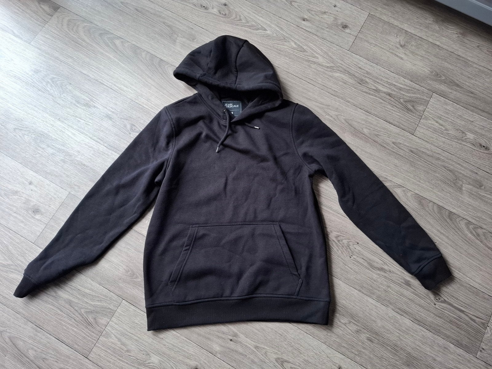 Zwarte Hoodie Maat M - ZGAN, Maat 48/50 (M), Zwart, Ophalen of Verzenden, Zo goed als nieuw