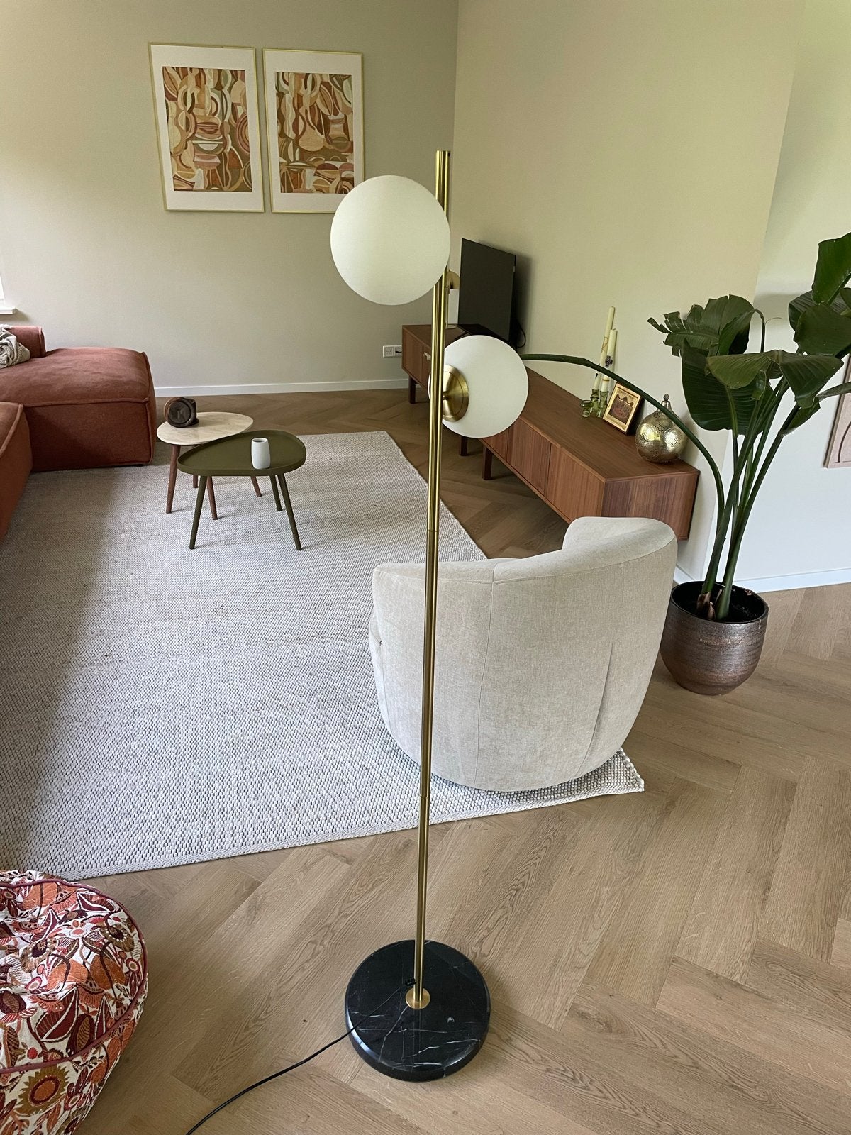 Phae Gouden Staande Lamp met Twee Glazen Bollen - E27 Fittin, Ophalen, Nieuw, E27 (groot), Glas