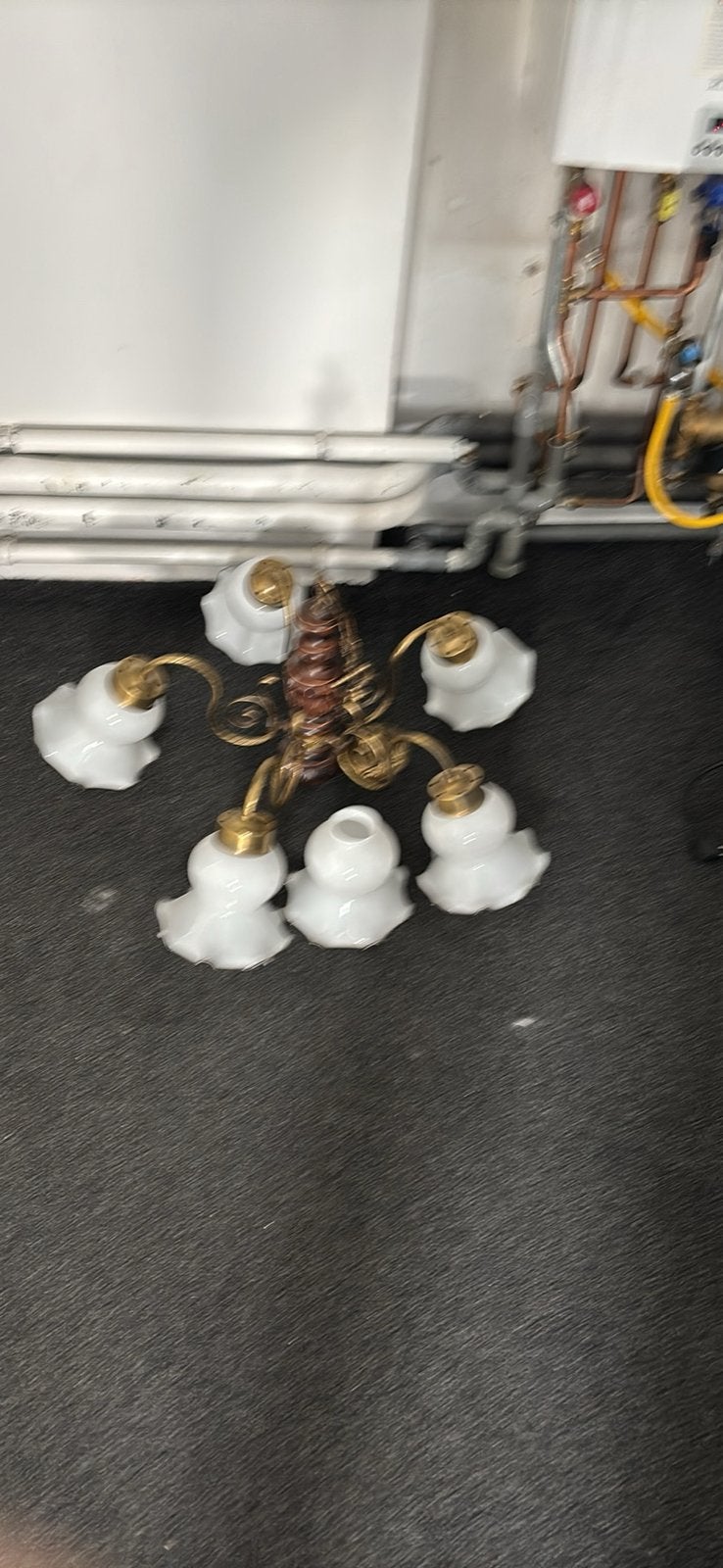 Mooie lamp.     En een bed top 180 bij  2 meter, Ophalen, Gebruikt, Met ophangsysteem, Overige typen