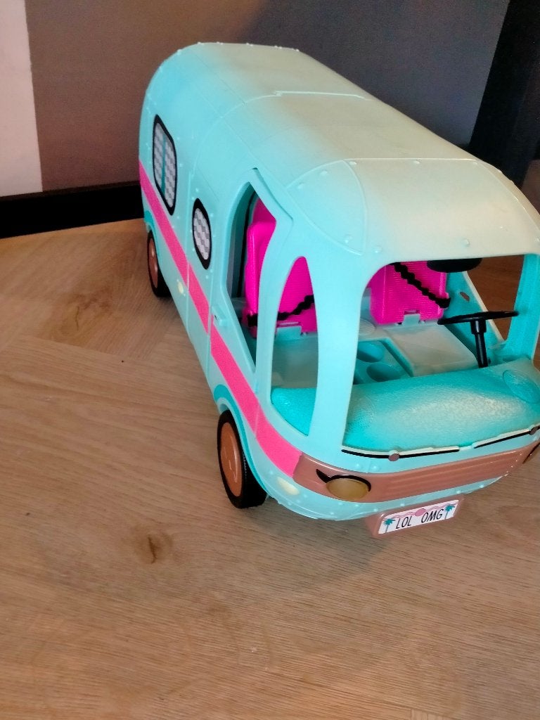 LOL Surprise Glamper Camper met poppen speelgoed, Kinderen en Baby's, Ophalen of Verzenden, Zo goed als nieuw