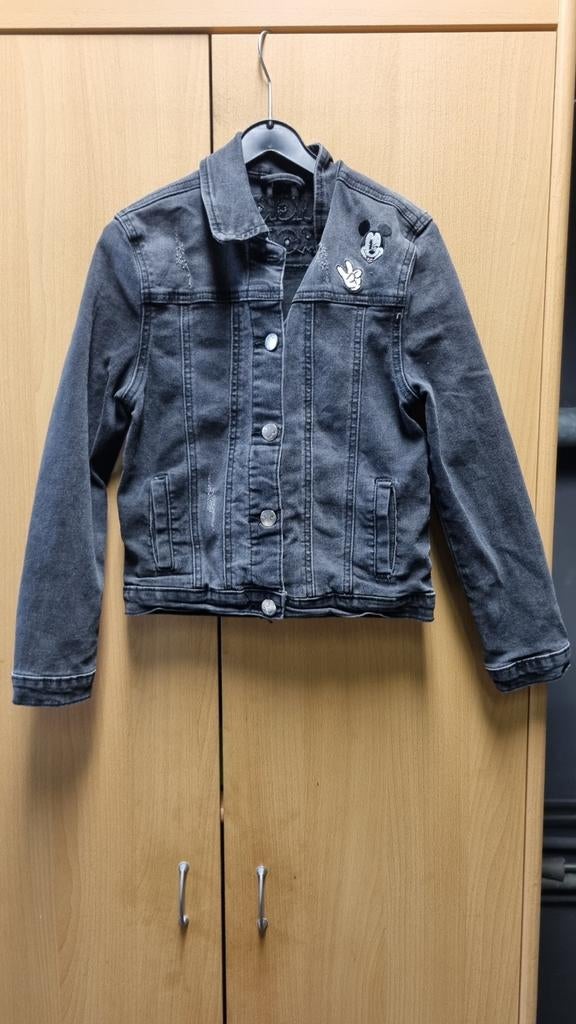 Leuk stoer spijkerjasje Primark maat 134, Gebruikt, Meisje, Ophalen of Verzenden, Primark