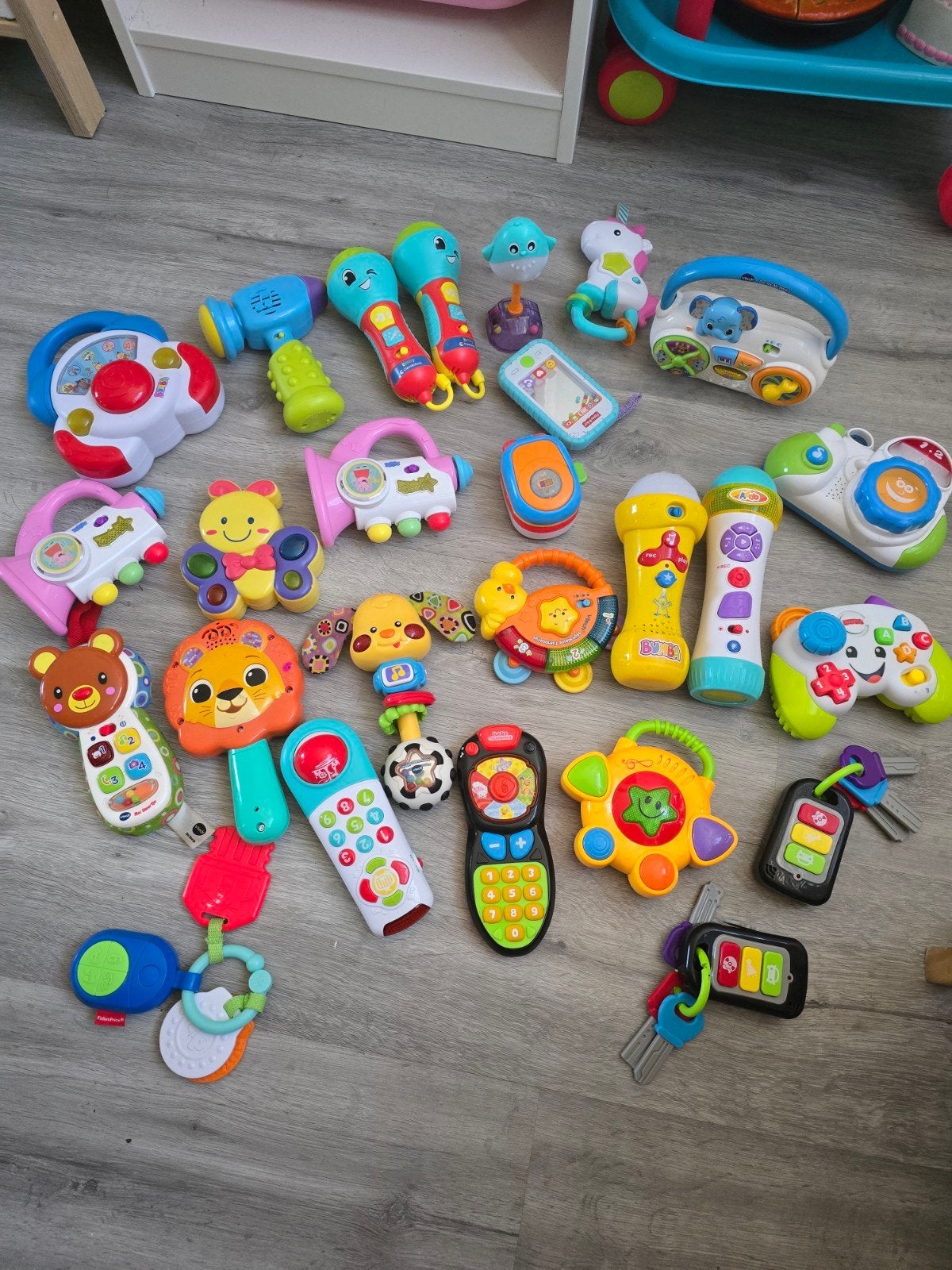Grote partij baby- en peuterspeelgoed (VTech, Fisher-Price), Ophalen, Gebruikt, Overige typen, Met licht