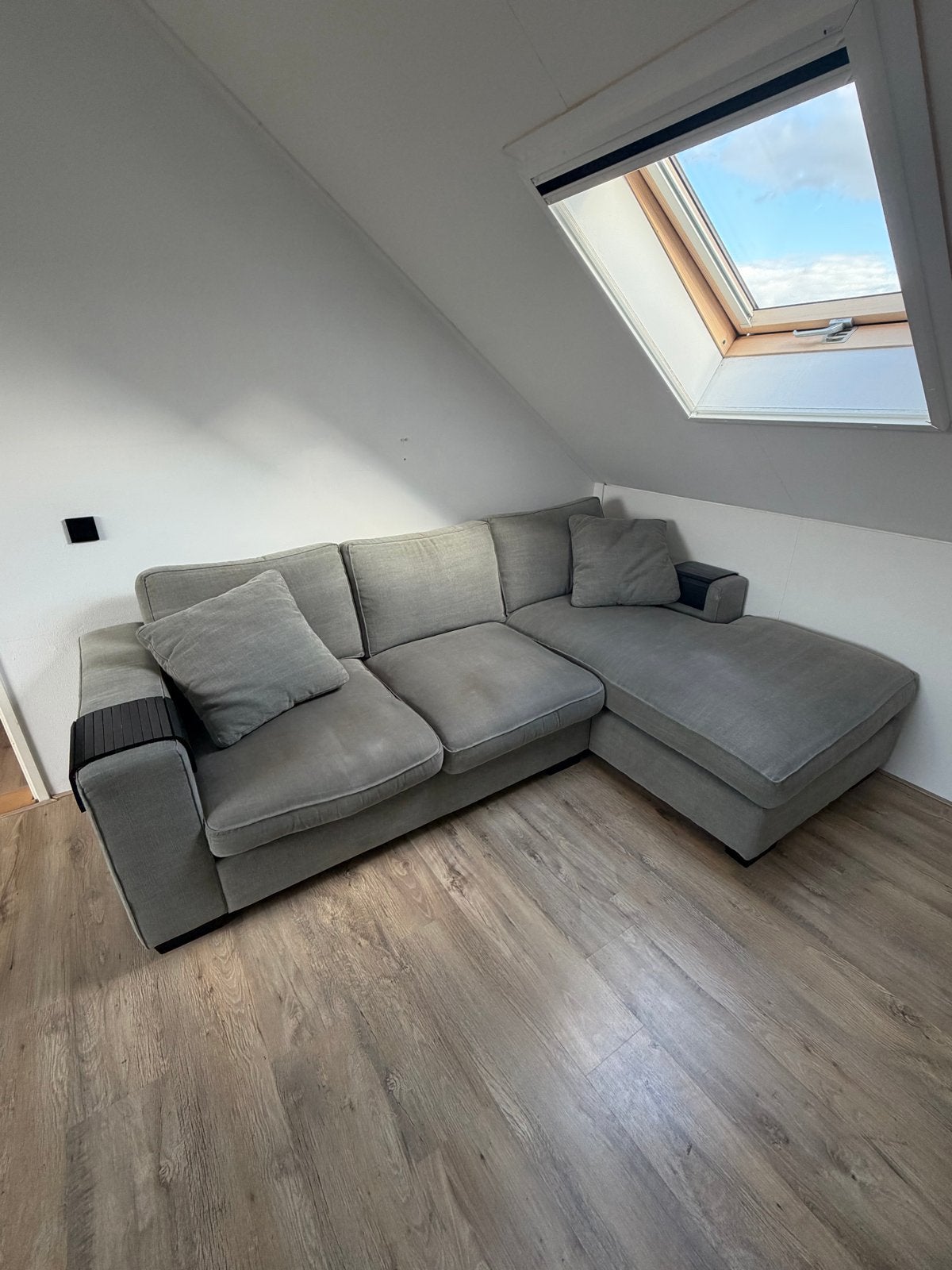 Grijze hoekbank met chaise longue, Ophalen, 250 tot 300 cm, Gebruikt, Hoekbank