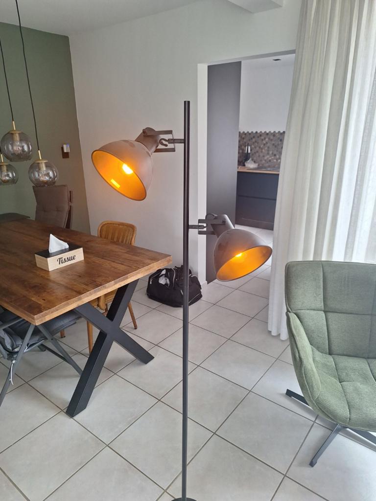 2 x vloerlamp., Huis en Inrichting, Ophalen, 150 tot 200 cm
