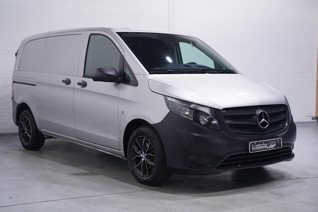 Mercedes-Benz Vito 111 CDI Navi, Camera, 2x Schuifdeur, Airc, Auto's, Bestelauto's, Voorwielaandrijving, Stof, Gebruikt, 4 cilinders