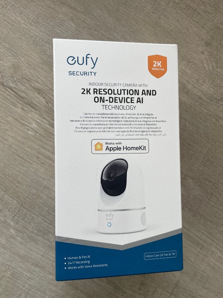 Eufy Indoor Cam 2K Pan & Tilt, Ophalen of Verzenden, Nieuw, Binnencamera
