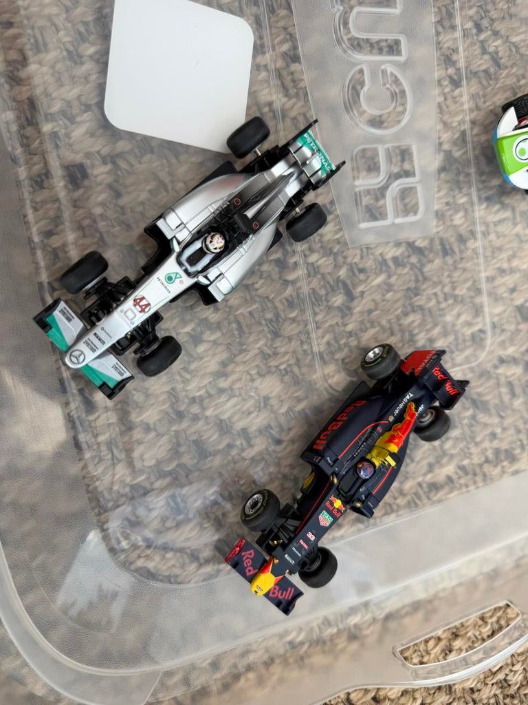 Carrera GO!!! Racebaan met Formule 1 en Mario Kart auto's, Ophalen, Racebaan, Carrera, Zo goed als nieuw