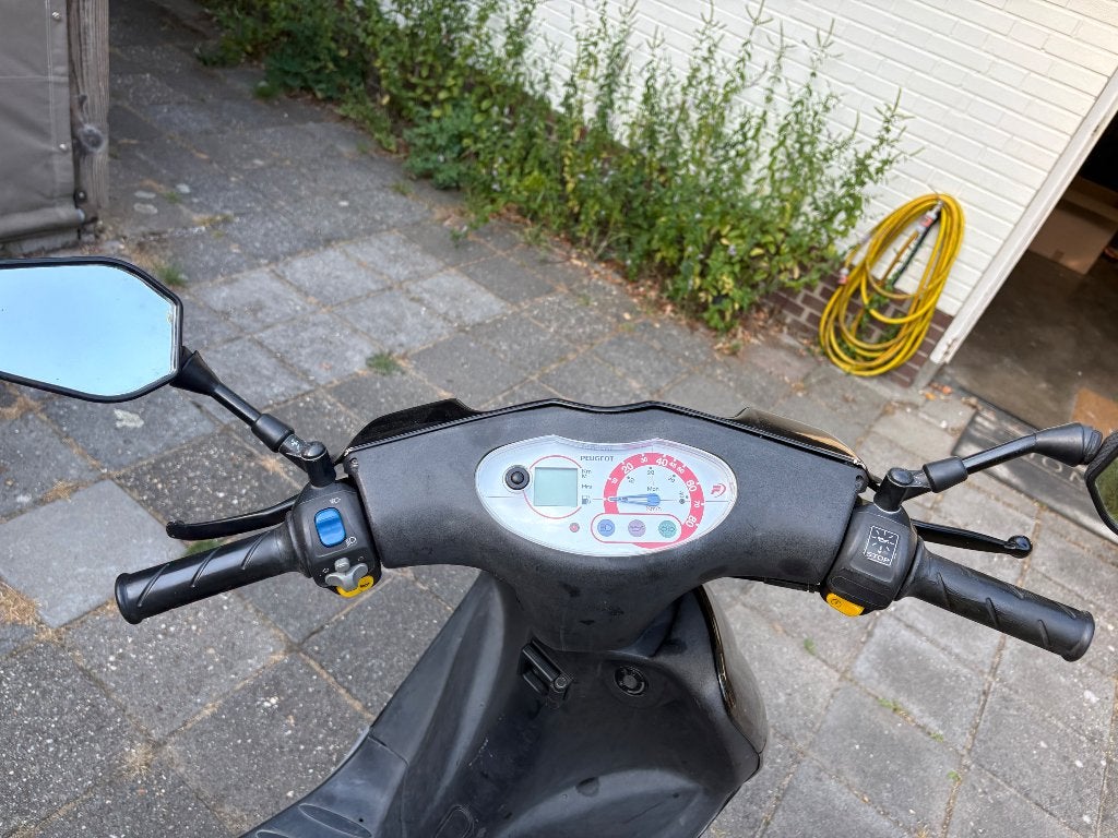 Peugeot vivacity 50cc, Ophalen, Tweetakt, Gebruikt, Maximaal 45 km/u