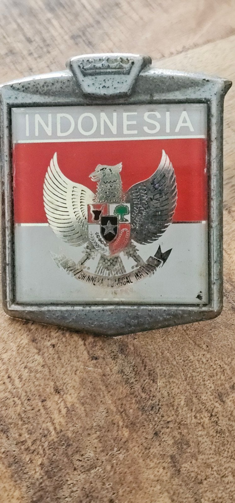 Vintage Indonesië auto badge embleem, Auto diversen, Ophalen of Verzenden, Gebruikt