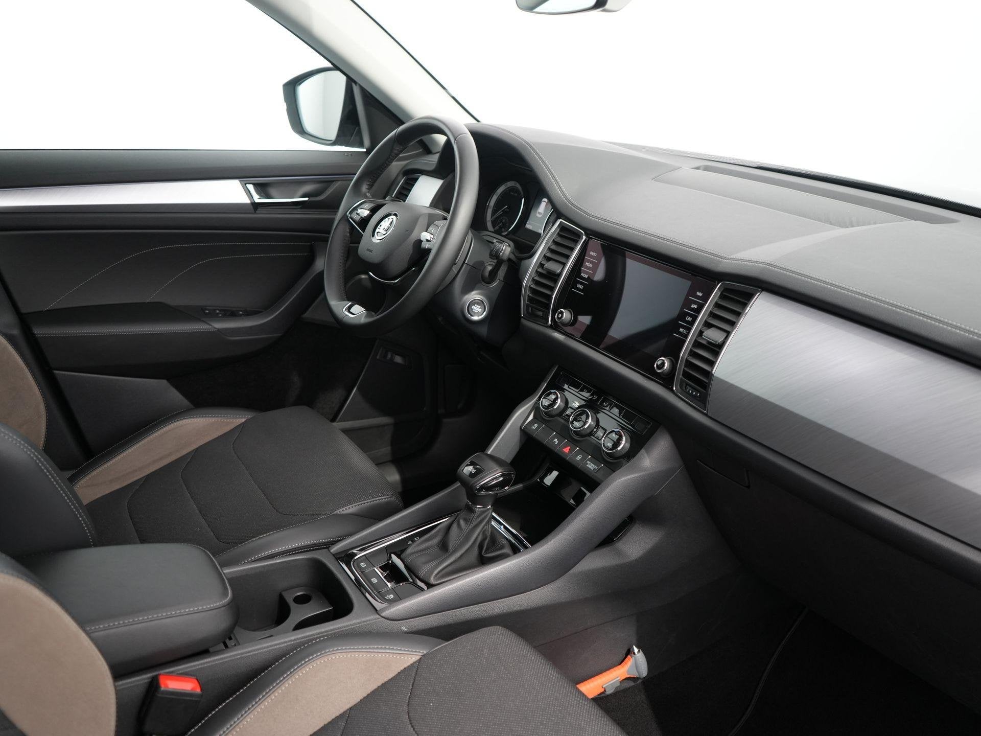 Skoda Kodiaq 1.5 TSI Business Edition 7p. | Zwenkhaak | Keyl, Auto's, 4 cilinders, 150 pk, Zwart, Origineel Nederlands