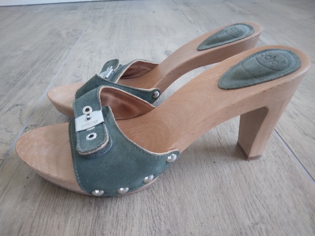 BIJNA NIEUW!! Hoge groene suède leren kleppers Scholl mt 41, Scholl, Zo goed als nieuw, Groen, Sandalen of Muiltjes