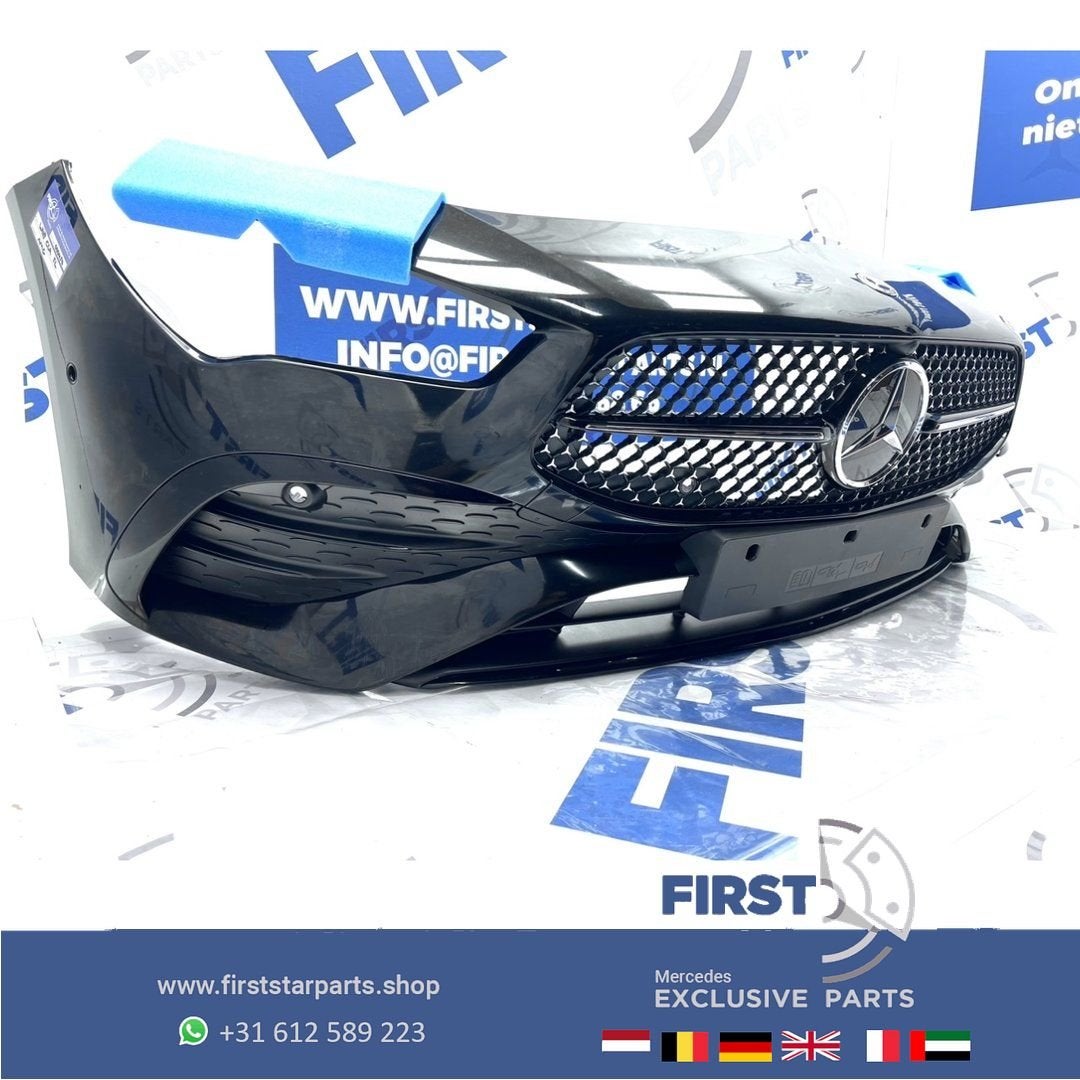 W118 CLA BUMPER FACELIFT AMG VOORBUMPER COMPLEET A1188856303, Gebruikt, -, Voor, Ophalen of Verzenden