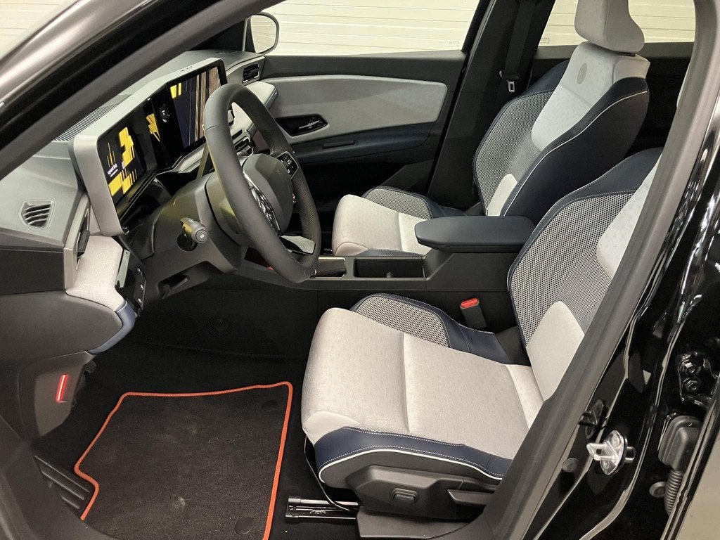 Renault 5 comfort range Roland-Garros 52 kWh / Demonstratiea, Auto's, Renault, Gebruikt, Leder en Stof, Origineel Nederlands, Automatische klimaatregeling