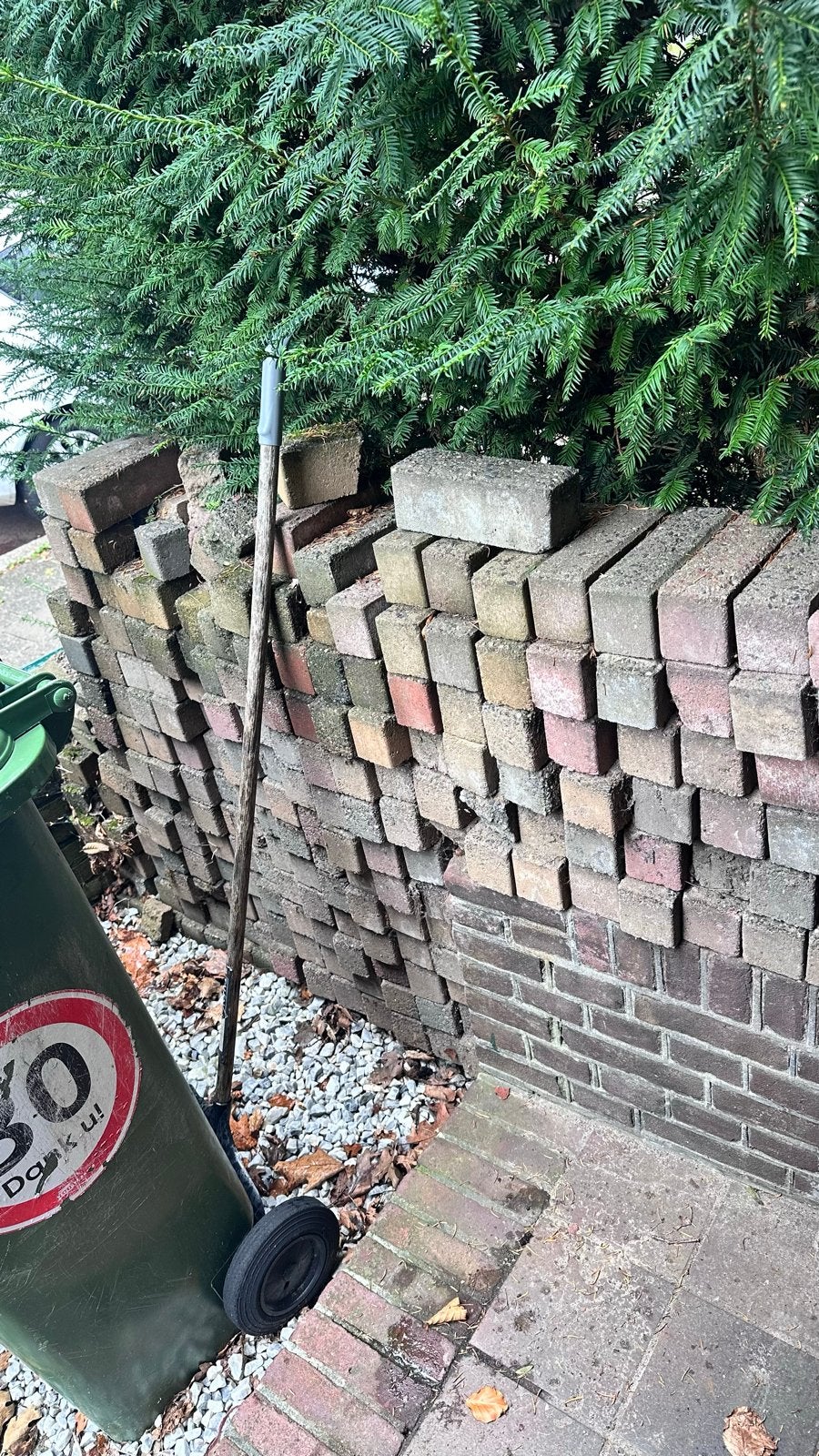 GRATIS, Gebruikte klinkers voor tuin of oprit, Tuin en Terras, Gebruikt, Klinkers, Beton, 5 tot 10 m²