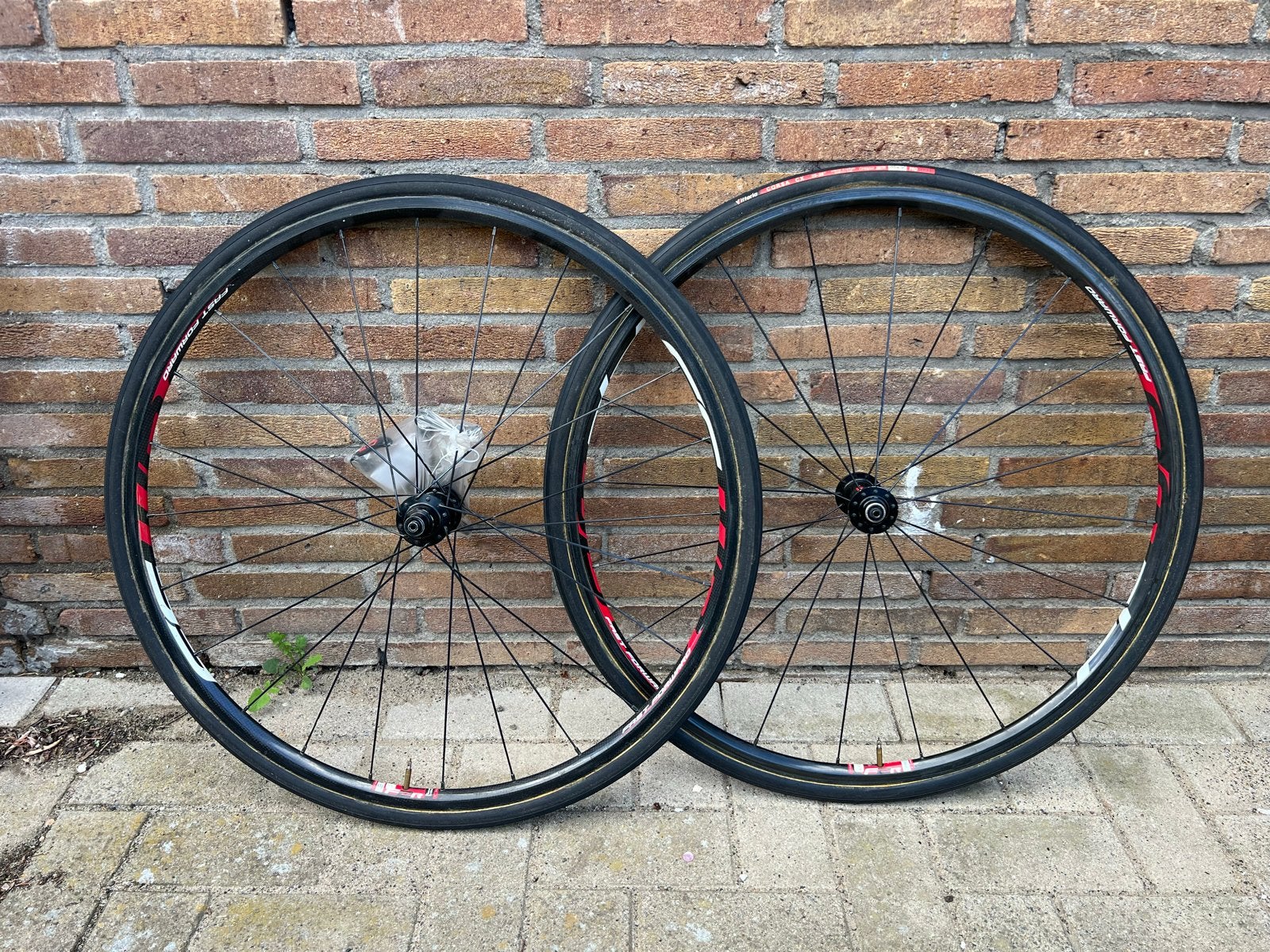 DT Swiss F2R tubeless carbon racefiets wielen met 240S naaf, Wiel, Gebruikt, Ophalen of Verzenden, Racefiets