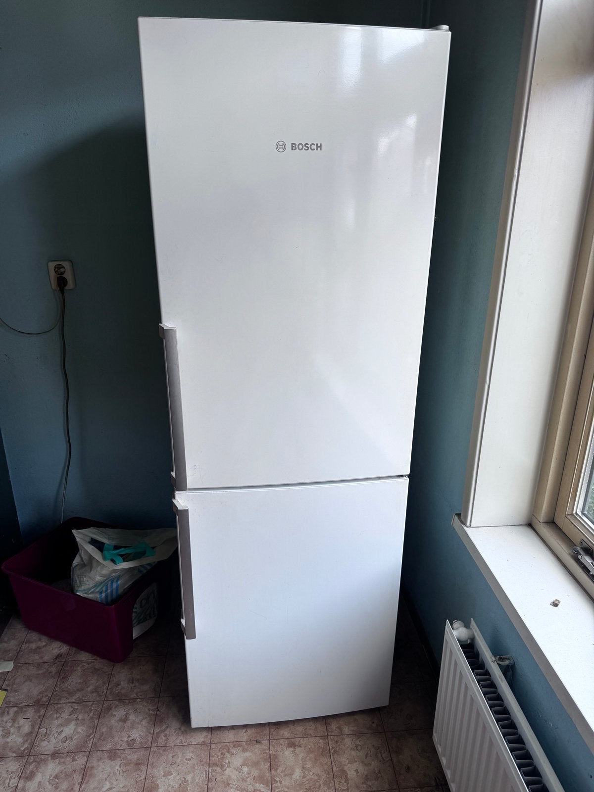 Bosch Koel-vriescombinatie KGV33VWEP/01 - Wit, Witgoed en Apparatuur, Gebruikt, 200 liter of meer, 60 cm of meer, Met aparte vriezer