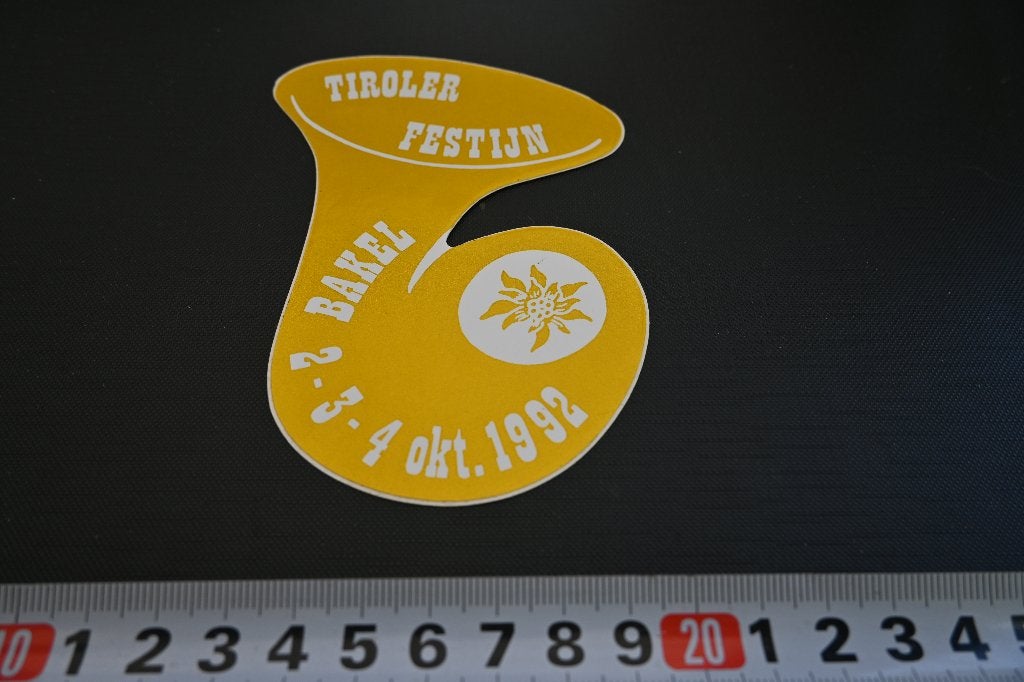 sticker 1992 tiroler festijn bakel, Ophalen, Zo goed als nieuw