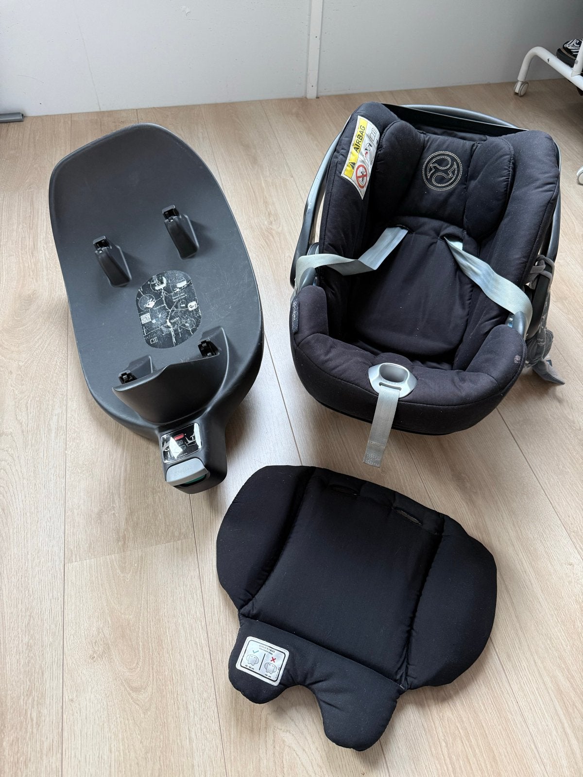 Cybex Cloud Z i-Size autostoel met base, Gebruikt, Verstelbare rugleuning, Isofix, 0 t/m 13 kg