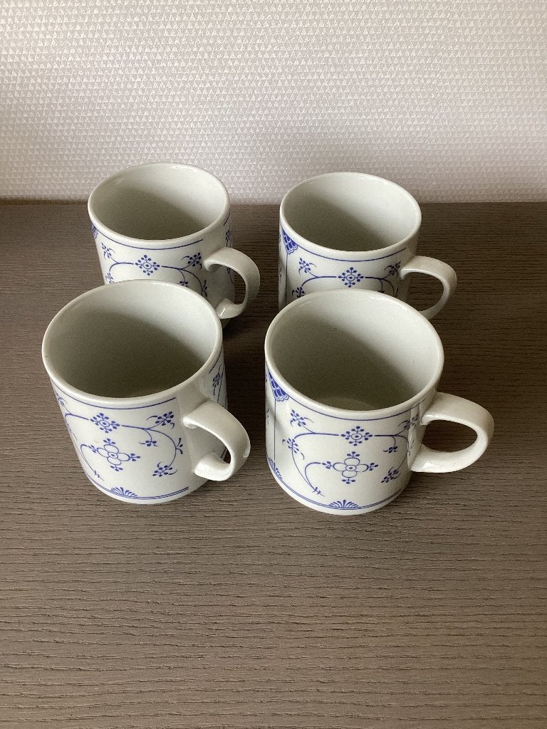 4 mokken, zgan, Bavaria stijl, Ophalen of Verzenden, Zo goed als nieuw, Overige stijlen, Kop(pen) en/of Schotel(s)