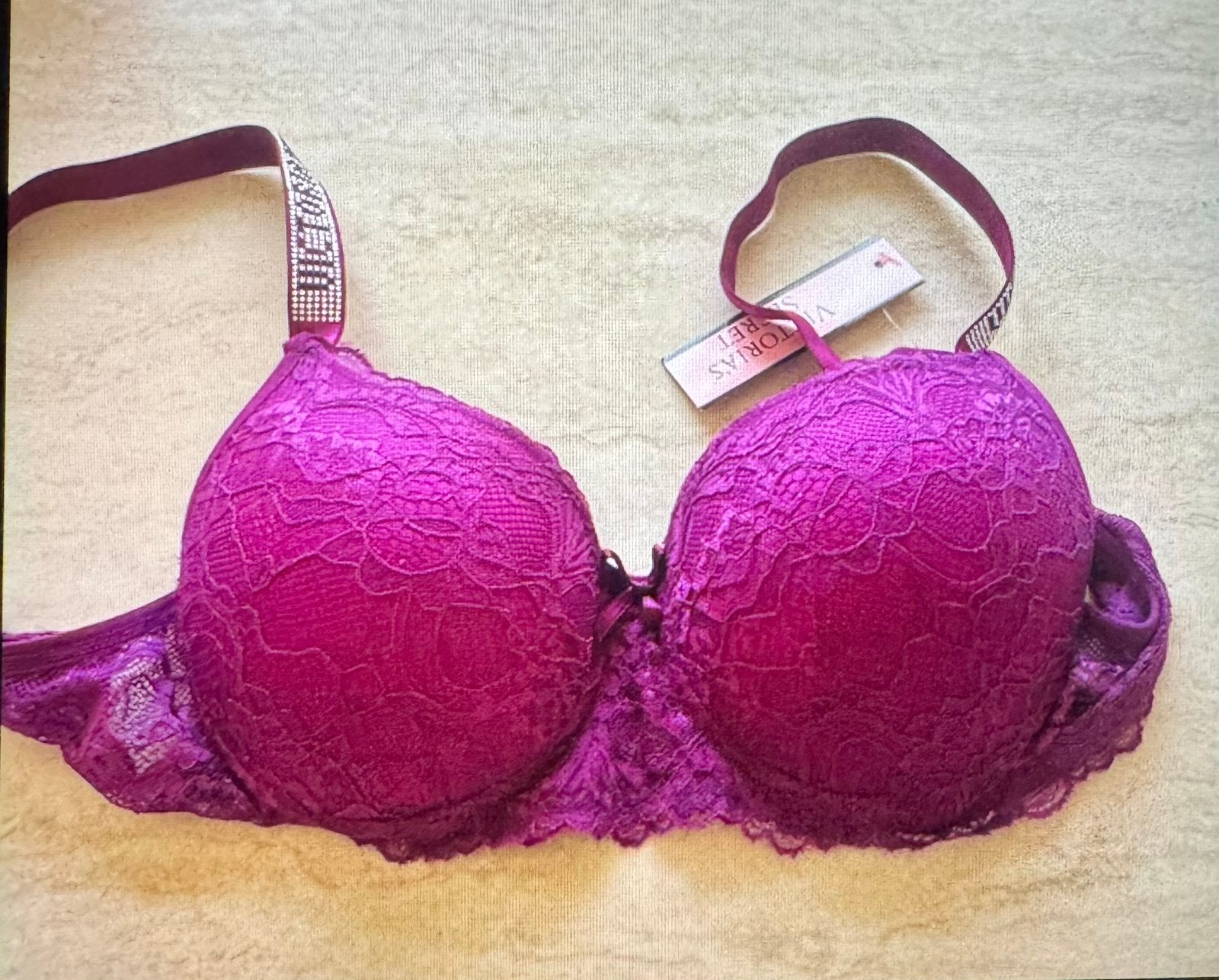 Prachtige Paarse Lingerie set van Victoria’s Secret Nieuw, Kleding | Dames, Ophalen of Verzenden, Paars, Setje