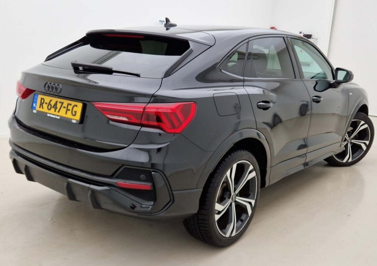 Audi Q3 Sportback 35 TFSI S Edition, Auto's, 12 maanden, 15 km/l, 4 cilinders, 1505 kg