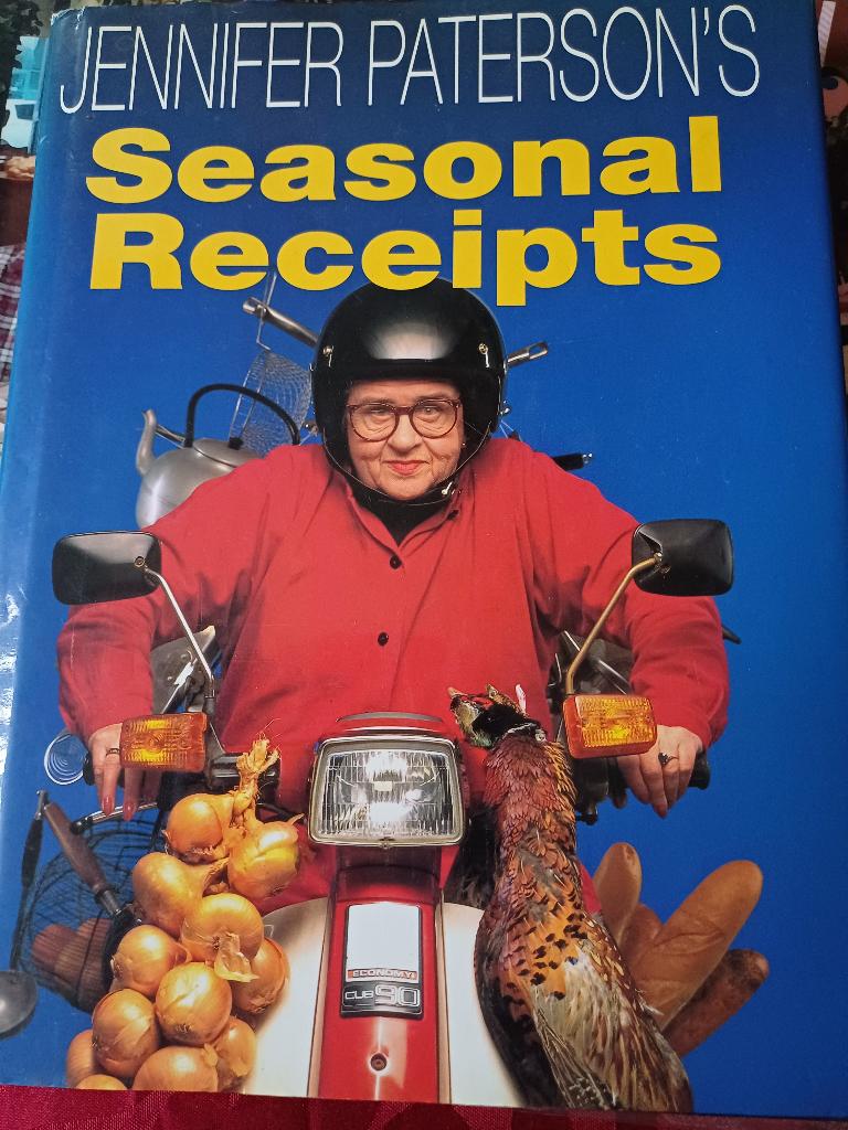 Two fat ladies door de bocht.paterson seasonale receipts.2 B, Boeken, Kookboeken, Ophalen, Gelezen, Paterson