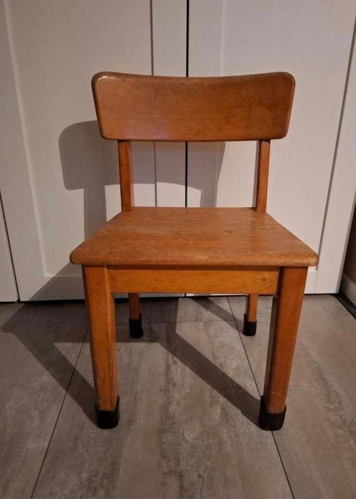 Oud schoolstoeltje, vintage, Kinderen en Baby's, Kinderkamer | Tafels en Stoelen, Ophalen of Verzenden, Stoel(en)