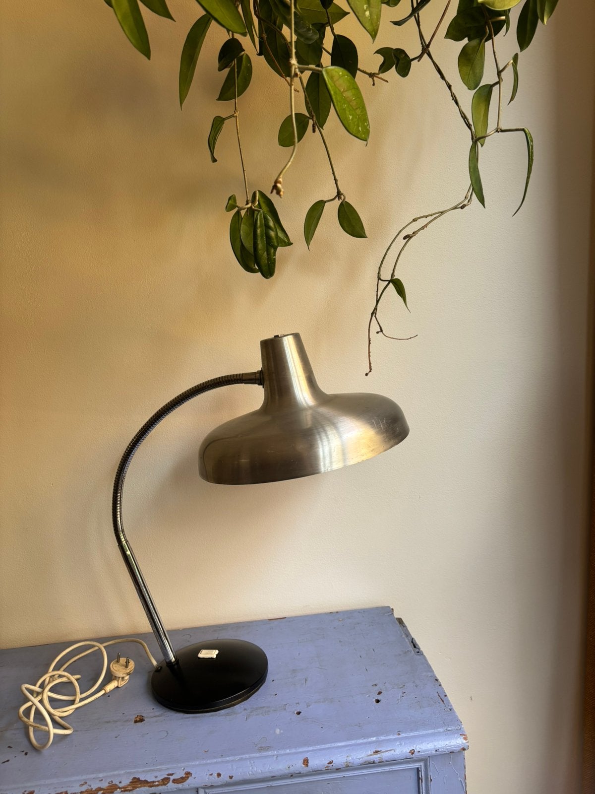 Vintage design Hala Zeist tafellamp lamp bureaulamp, Huis en Inrichting, Lampen | Tafellampen, Ophalen of Verzenden, Zo goed als nieuw