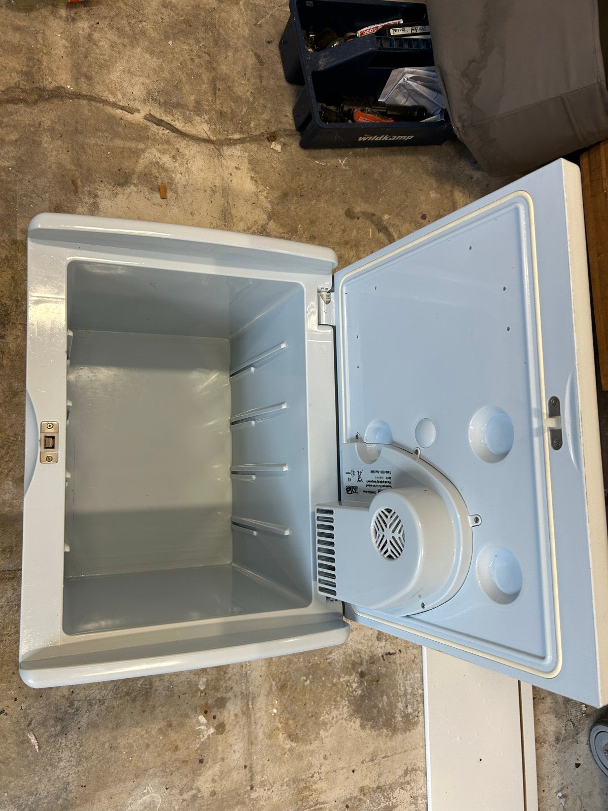 Koelbox 12V/230V - Ideaal voor Auto & Camping, Caravans en Kamperen, Ophalen of Verzenden, Gebruikt, Koelbox, Elektrisch