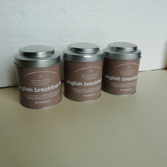 Theebussen leeg Riverdale English breakfast tea 3 st. € 2,-, Ophalen