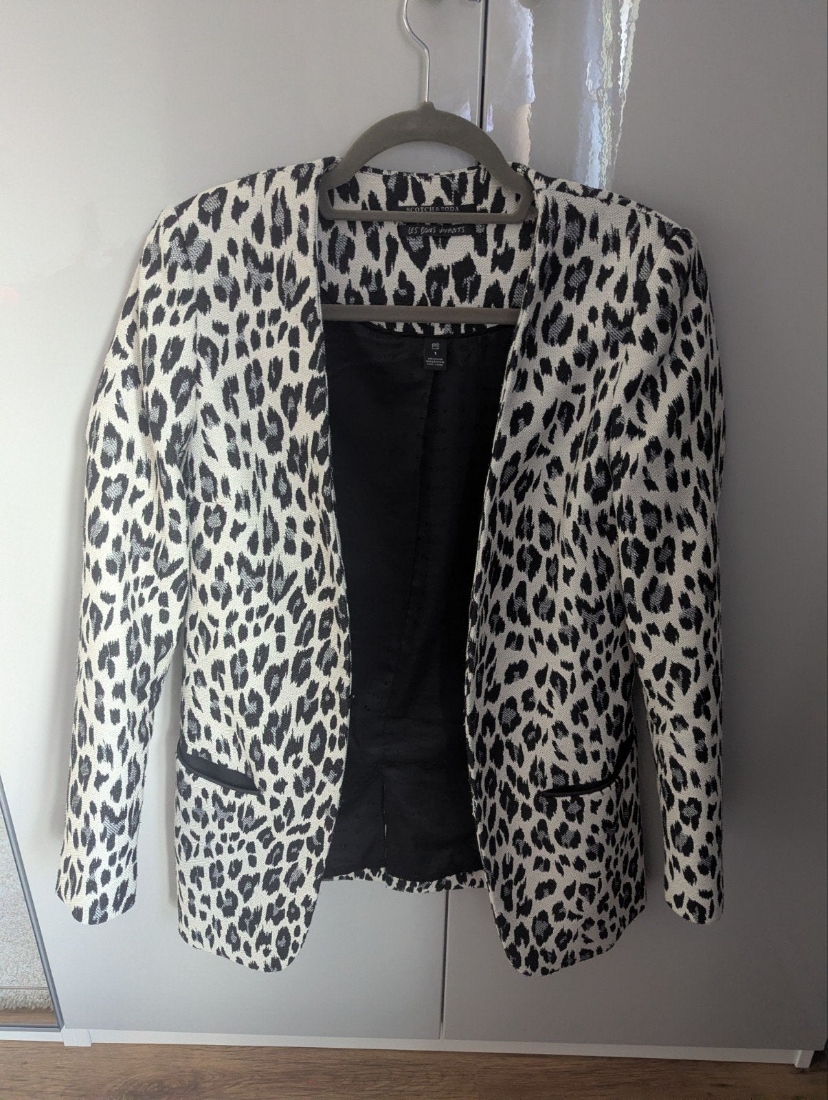 Scotch & Soda Maison Scotch Luipaardprint Colbertje Maat S, Zwart, Scotch & Soda, Ophalen of Verzenden, Zo goed als nieuw