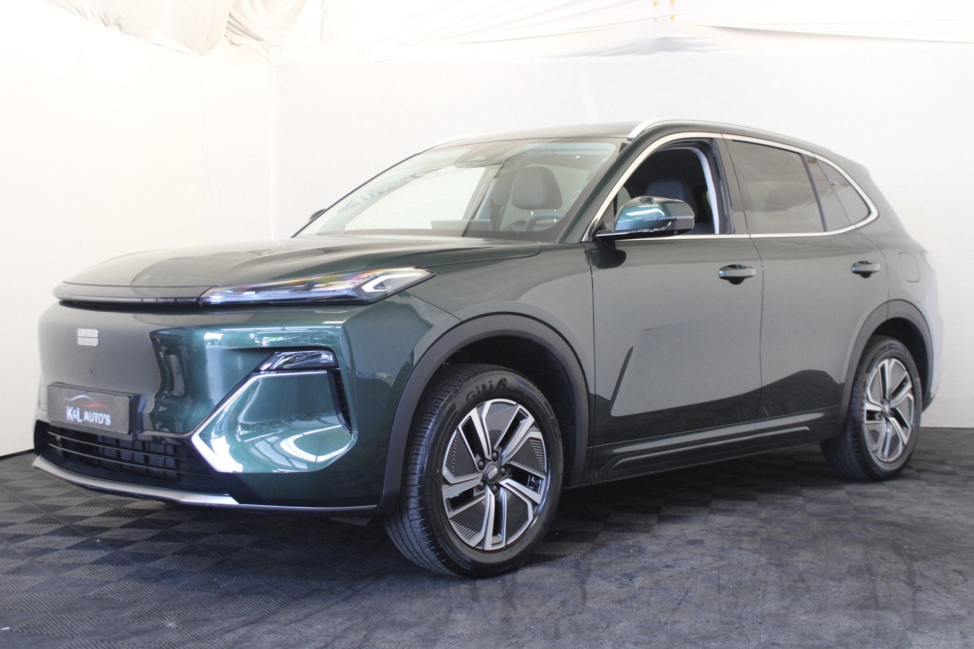 GEELY Starray EM-i 1.5 Pro |Plug in Hybrid|83km Elektrisch|, Auto's, Overige Auto's, Zwart, 4 cilinders, Origineel Nederlands