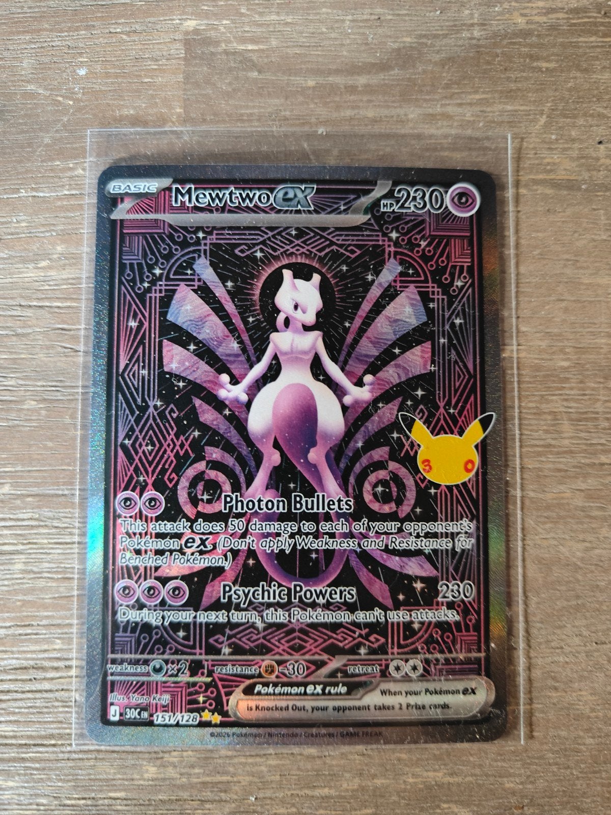 mewtwo 151 30c 30th celebrations, Ophalen of Verzenden, Zo goed als nieuw