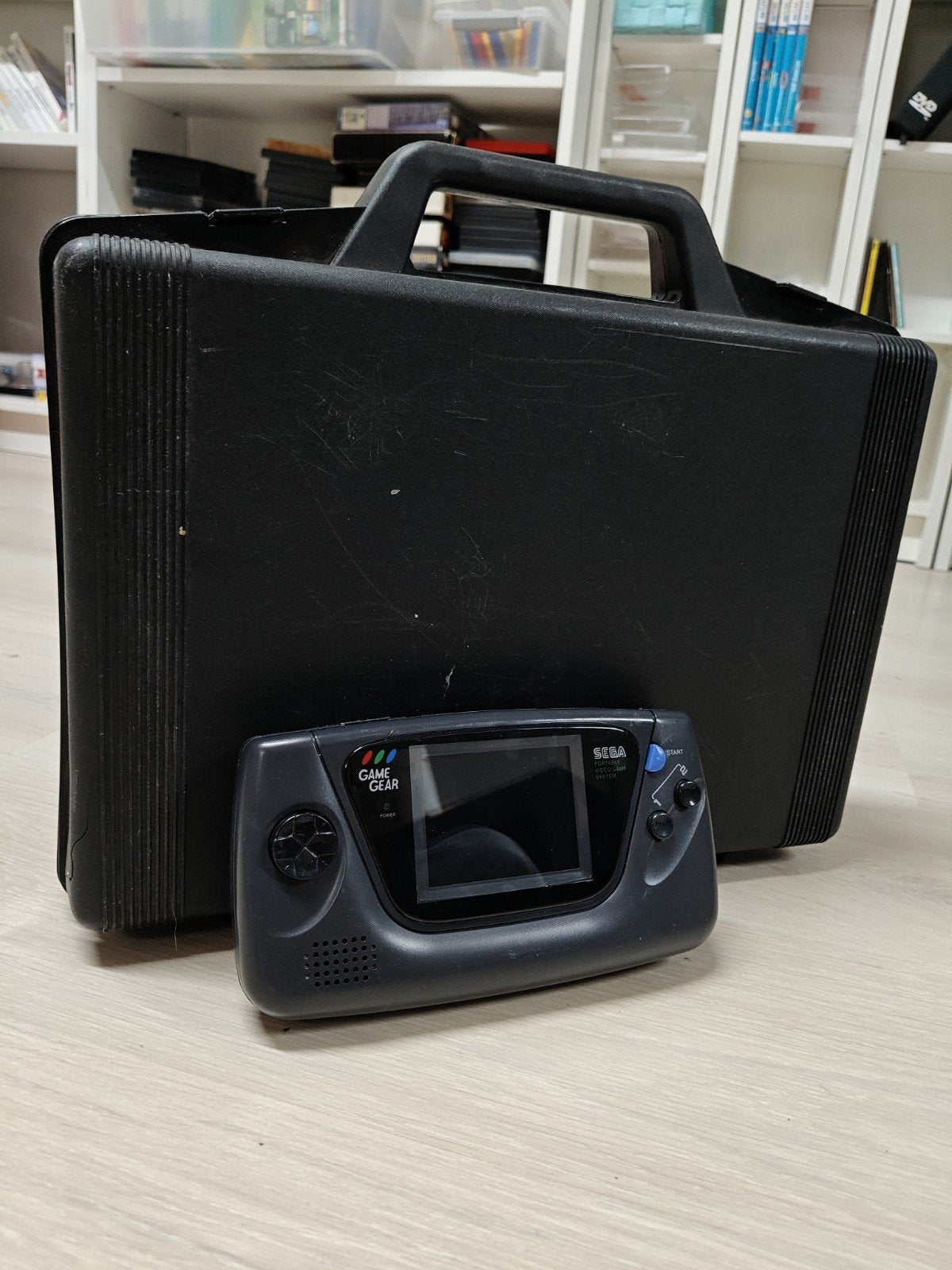 SEGA GAME GEAR met accessoires en koffer, Gebruikt, Niet van toepassing, Niet van toepassing, Ophalen of Verzenden