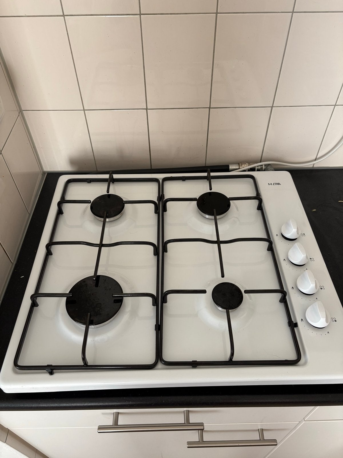 Zo goed als nieuwe etna 4-pits gaskookplaat, Ophalen, Minder dan 85 cm, 60 cm of meer, 4 kookzones