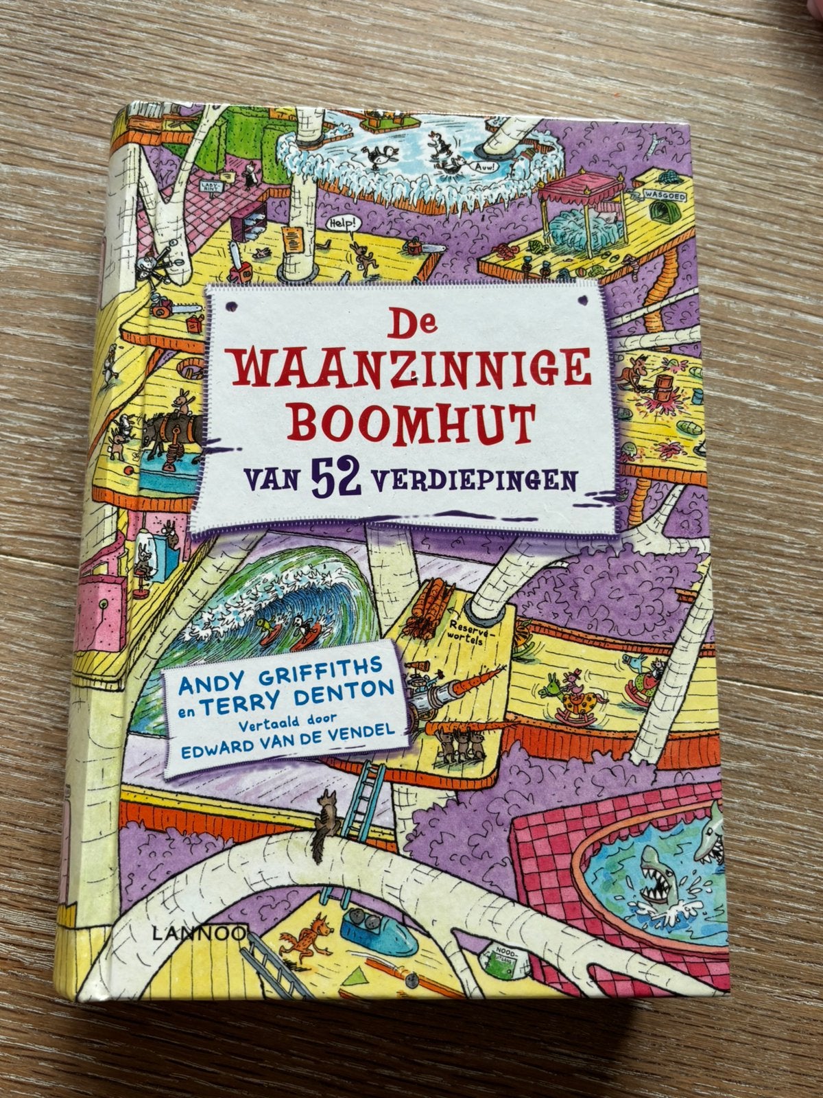 De waanzinnige boomhut van 52 verdiepingen, Boeken, Ophalen, Zo goed als nieuw